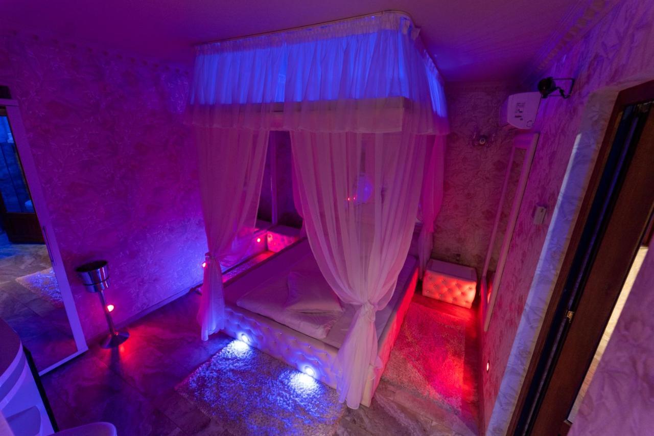 Love hotel Anadi Boutique Only Adult 2*