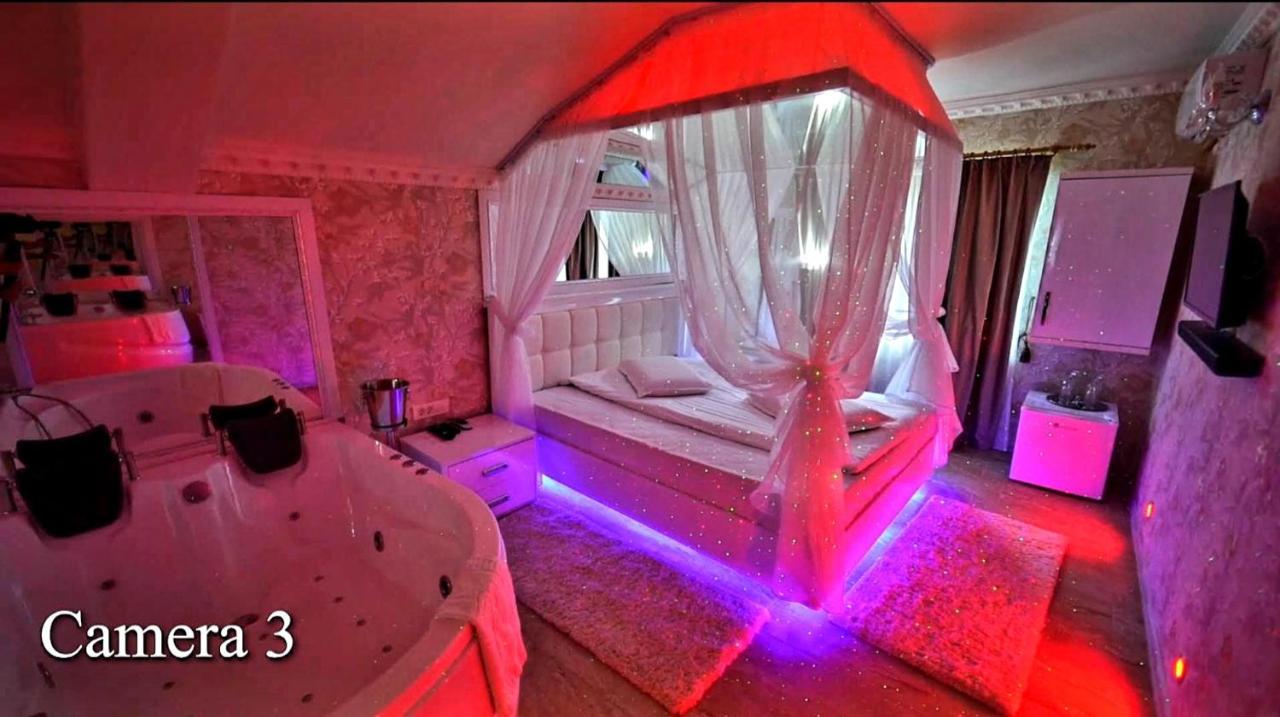 Anadi Boutique Only Adult Love hotel Braşov