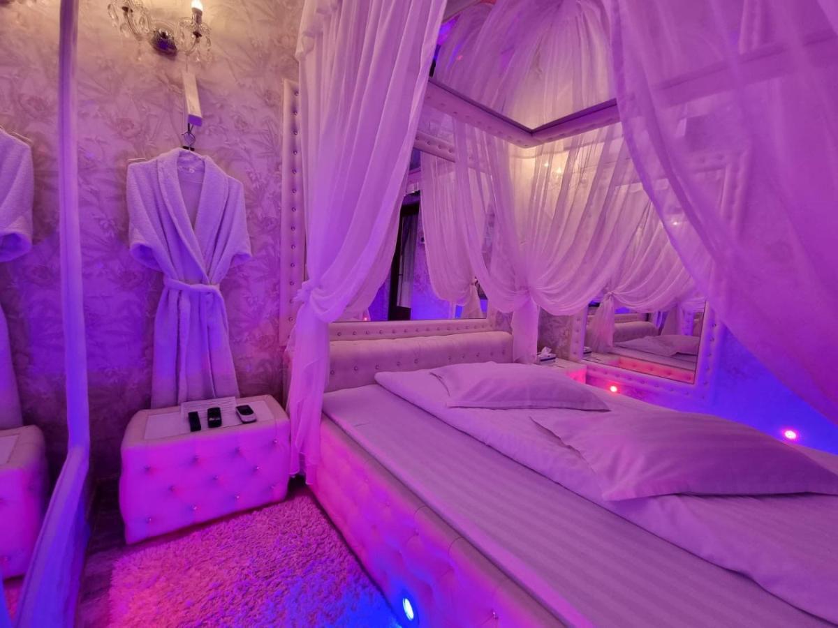 Anadi Boutique Only Adult Love hotel Brasov