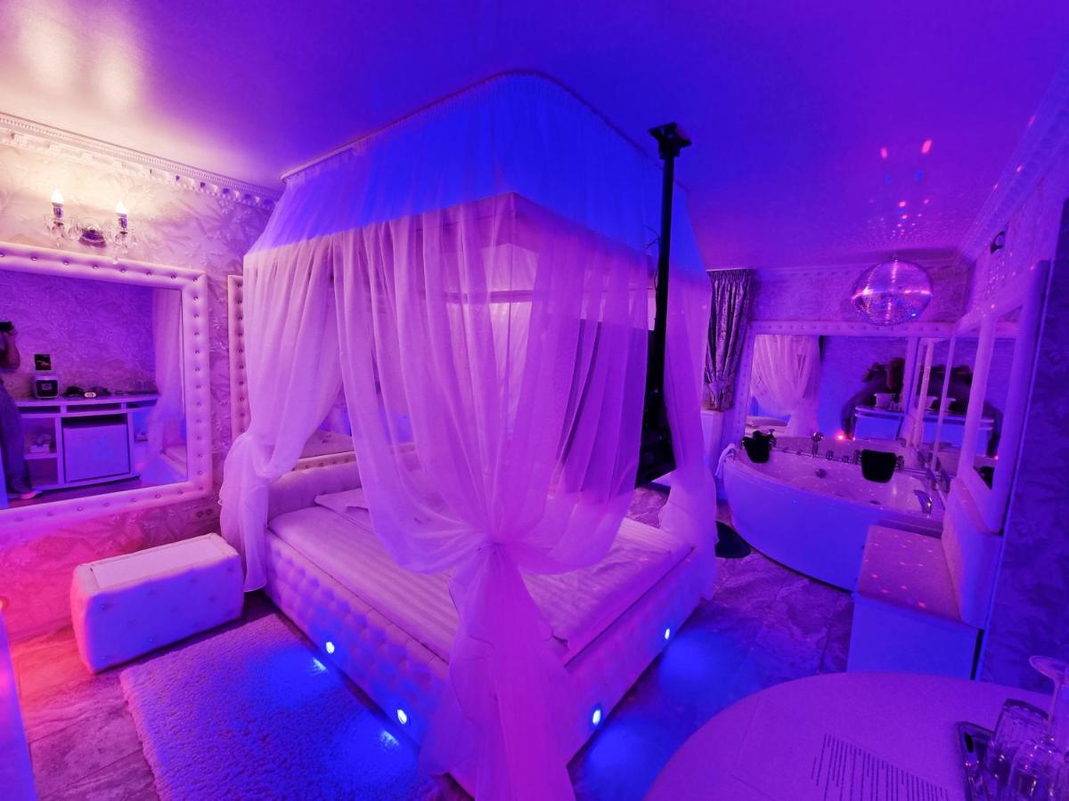 Love hotel Anadi Boutique Only Adult